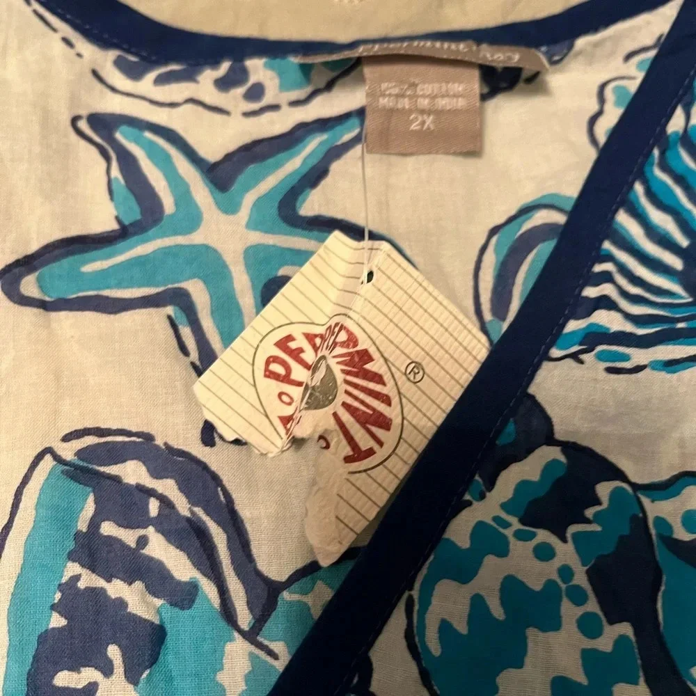 Seashore coverup .